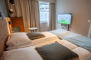 thumbnail: Room