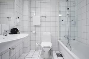 thumbnail: Bathroom