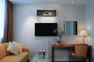 thumbnail: Living room