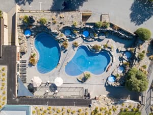 thumbnail: Pool
