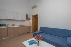 thumbnail: Living room