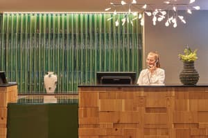 thumbnail: Reception