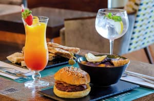 thumbnail: Bar (on property)