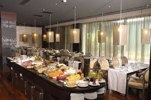 thumbnail: Buffet