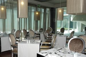 thumbnail: Restaurant