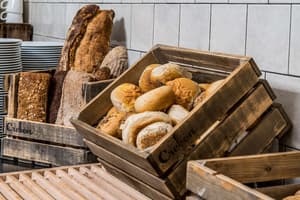 thumbnail: Breakfast area