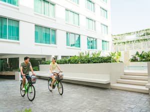 thumbnail: Bicycling
