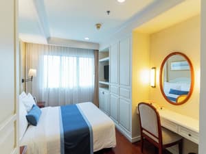 thumbnail: Room
