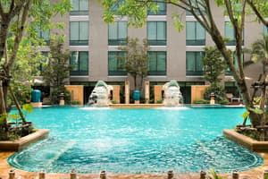 thumbnail: Outdoor pool