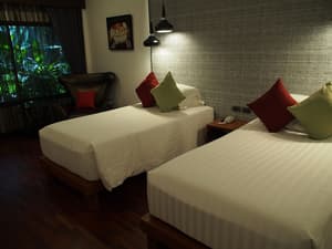 thumbnail: Room