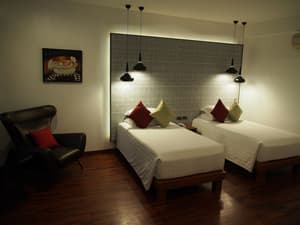 thumbnail: Room