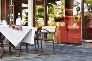 thumbnail: Restaurant
