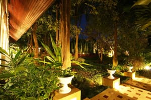 thumbnail: Property grounds