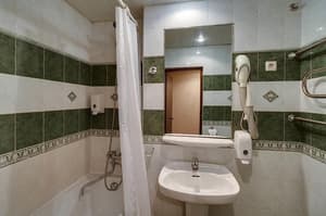 thumbnail: Bathroom