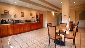 thumbnail: Breakfast area