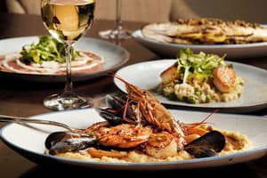 thumbnail: Restaurant