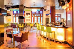 thumbnail: Restaurant