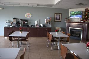 thumbnail: Breakfast area