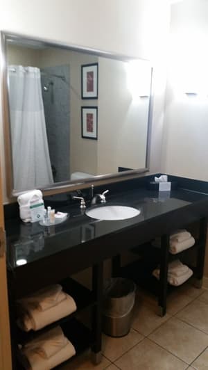 thumbnail: Bathroom