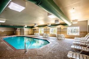 thumbnail: Pool