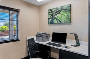 thumbnail: Business center