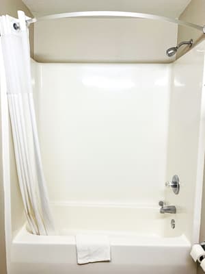 thumbnail: Bathroom shower