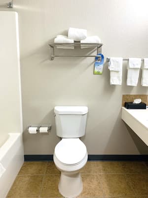 thumbnail: Bathroom