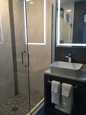 thumbnail: Bathroom shower