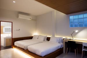thumbnail: Room