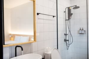 thumbnail: Bathroom