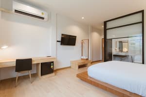 thumbnail: Room