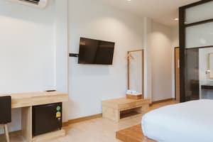 thumbnail: Room