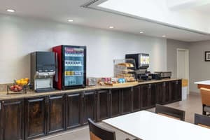 thumbnail: Breakfast area