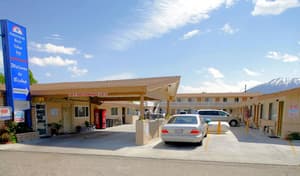thumbnail: Exterior