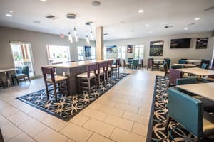 thumbnail: Lobby lounge