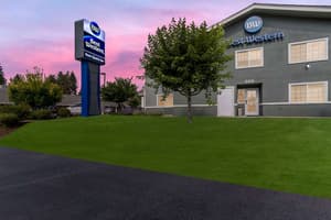 thumbnail: Exterior
