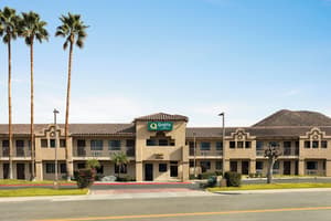 thumbnail: Exterior