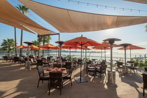 thumbnail: Restaurant