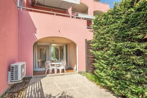 thumbnail: Terrace/patio