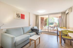 thumbnail: Living area