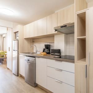 thumbnail: Private kitchenette