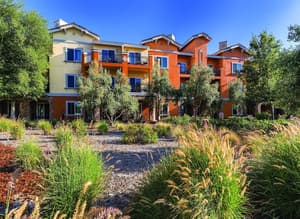thumbnail: Exterior
