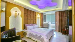 thumbnail: Private spa tub