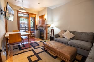 thumbnail: Living area