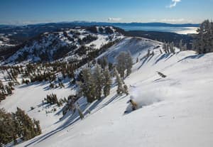 thumbnail: Skiing