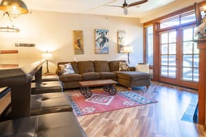 thumbnail: Living area