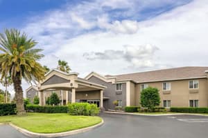 thumbnail: Exterior