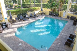 thumbnail: Pool