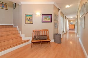 thumbnail: Interior entrance
