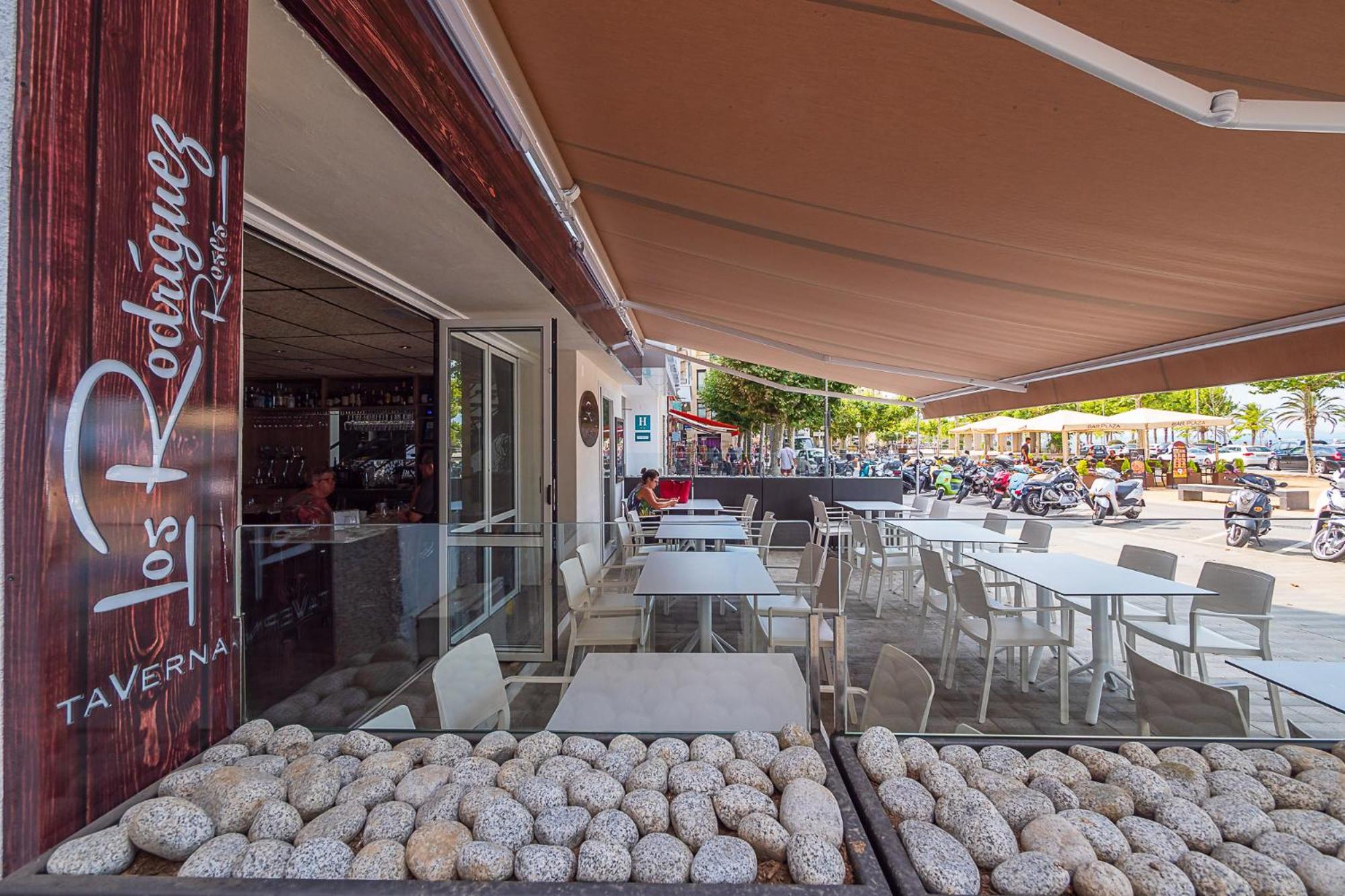 Restaurant-cafeteria